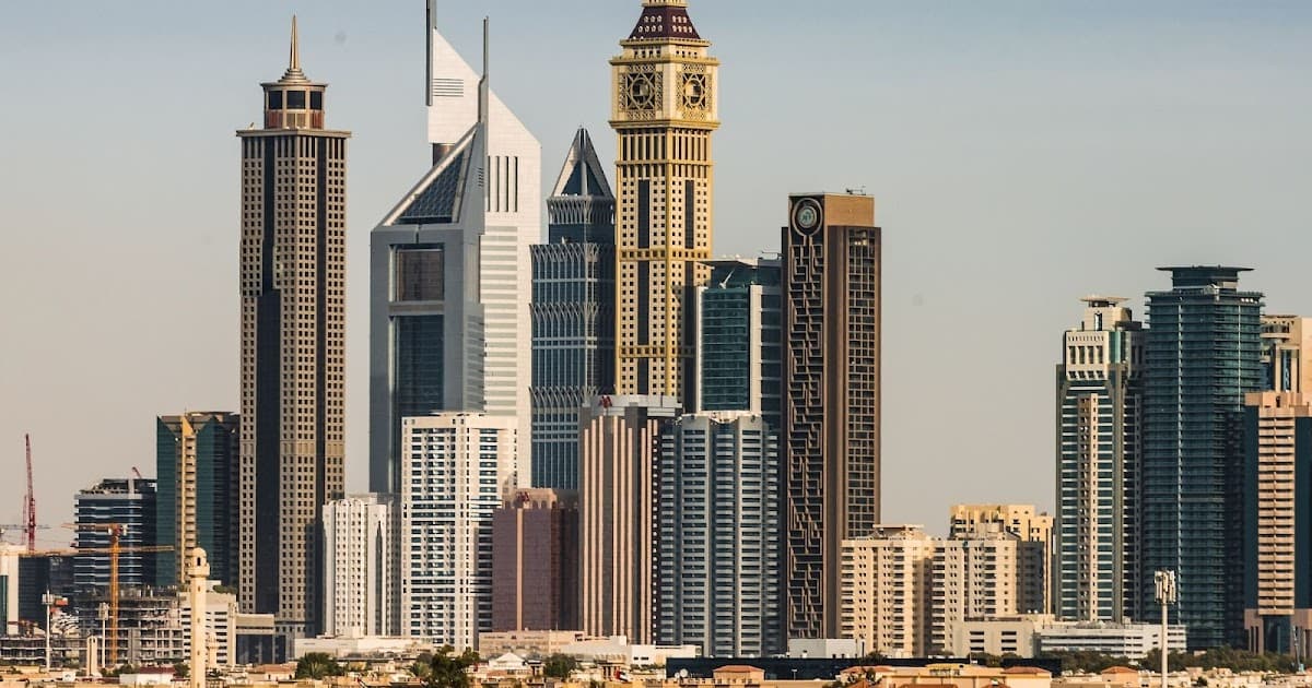 وظائف في دبي بشهادة ثانوية 